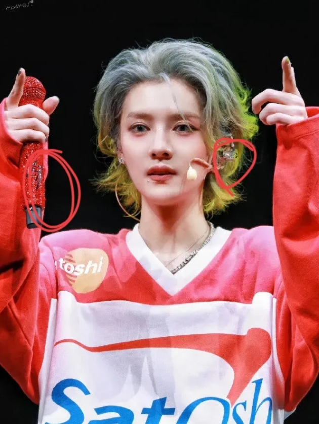 鹿晗演唱会落泪自嘲'一个人变老'引心酸！关晓彤热舞白玉兰被赞状态佳