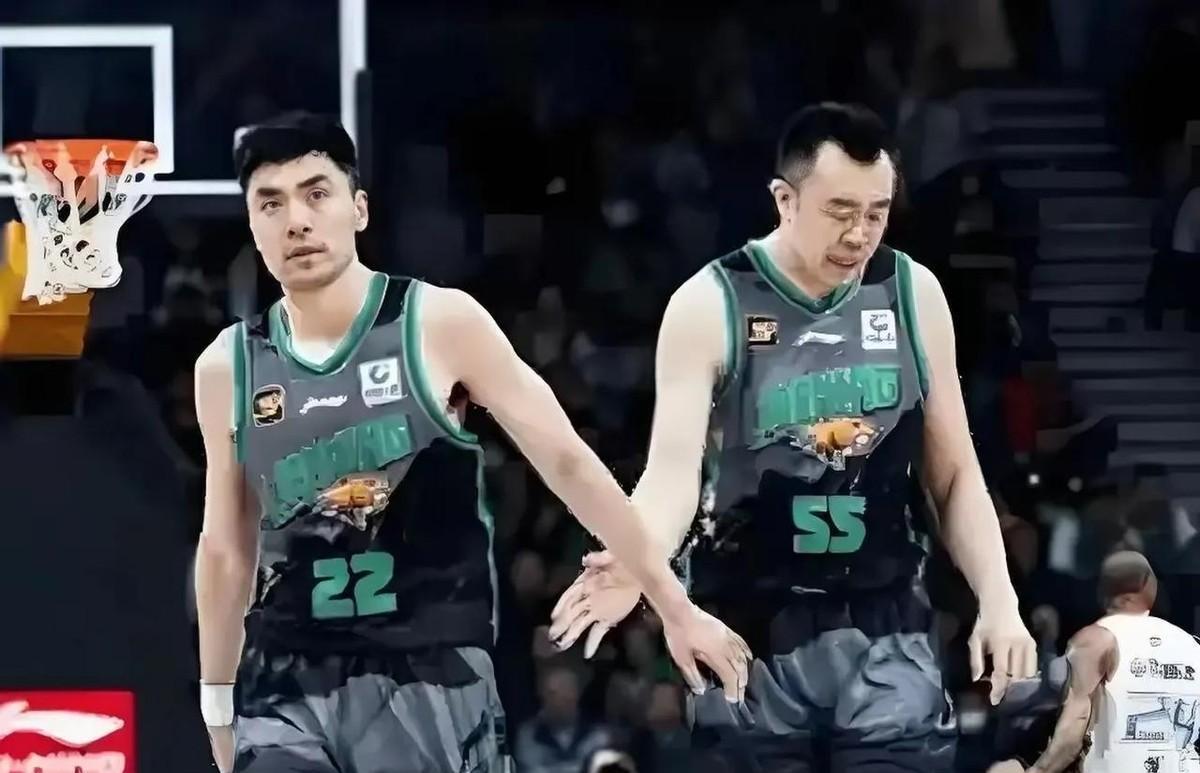 辽篮续约玄冥二老引争议