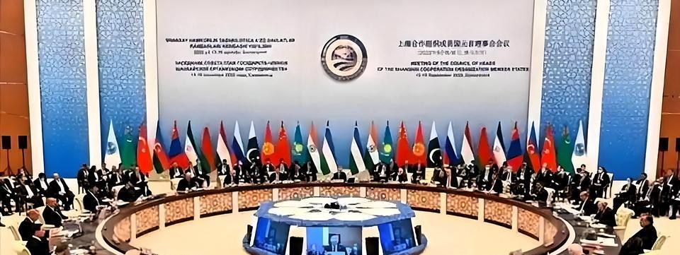 《上合闭门会伊朗强势崛起