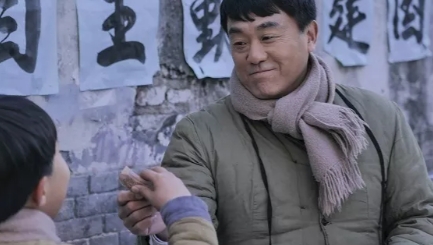 何冰拒拍吻戏怕老婆吃醋！导演调侃